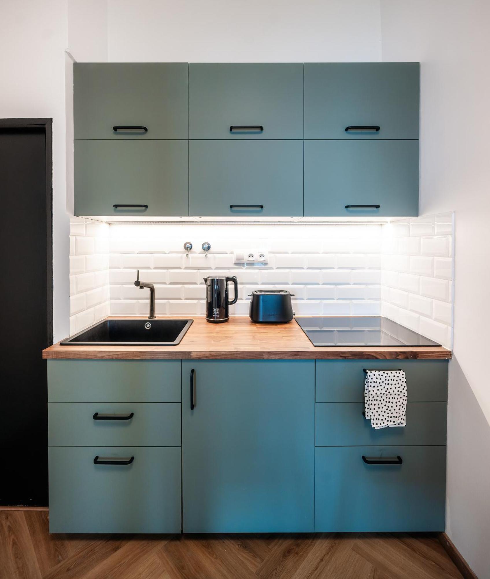 2Br 1,5Bath Chic City Suite Near Wenceslas Square براغ المظهر الخارجي الصورة