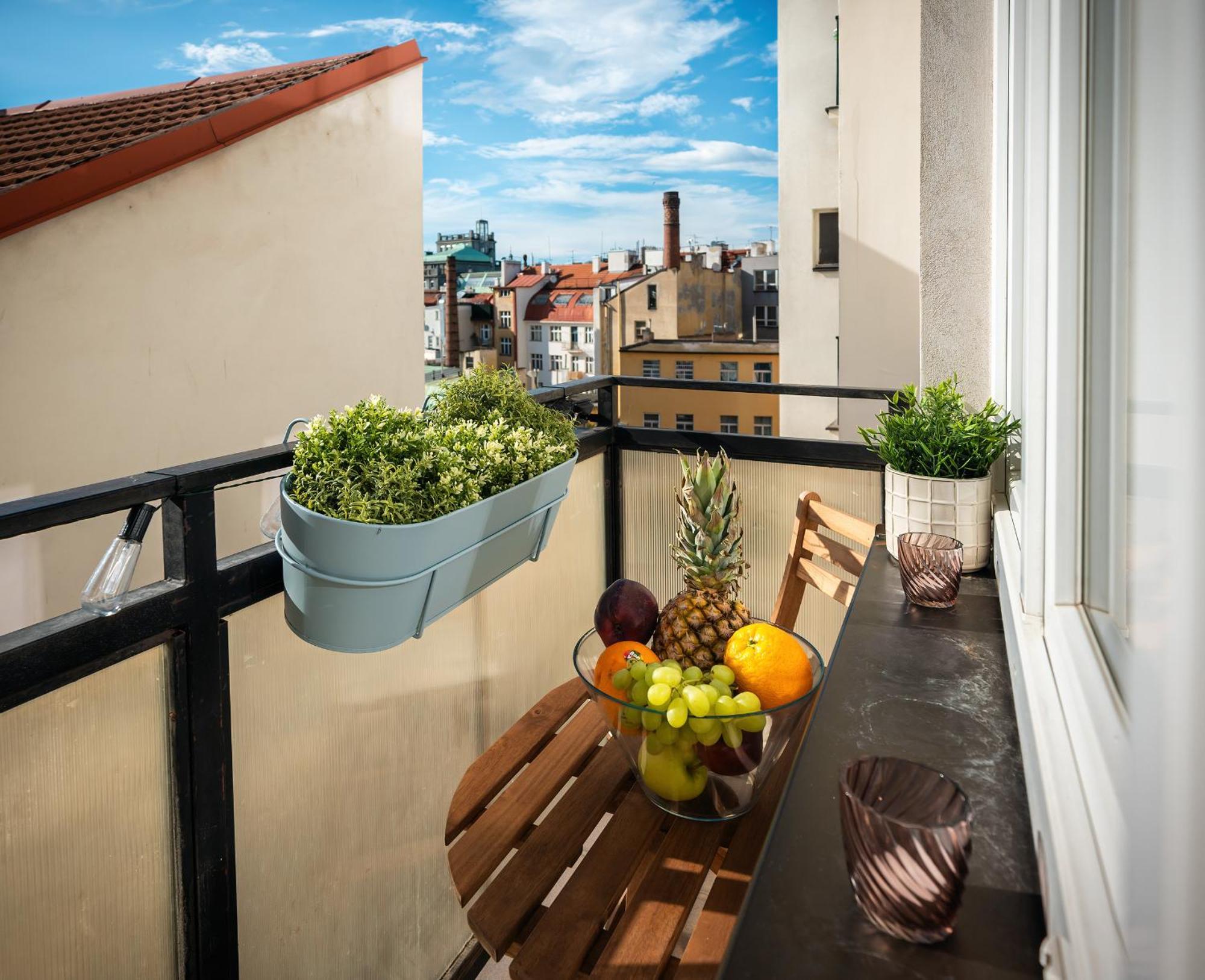 2Br 1,5Bath Chic City Suite Near Wenceslas Square براغ المظهر الخارجي الصورة